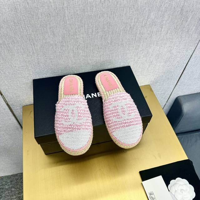 普通版本 ，顶级版本 Chan E*L2024新配色香奈儿官网同步 渔夫鞋 专柜原版开发，正品工艺，手工折边后缝合，纯手工缝马克线，鞋正中的双c Logo点缀恰