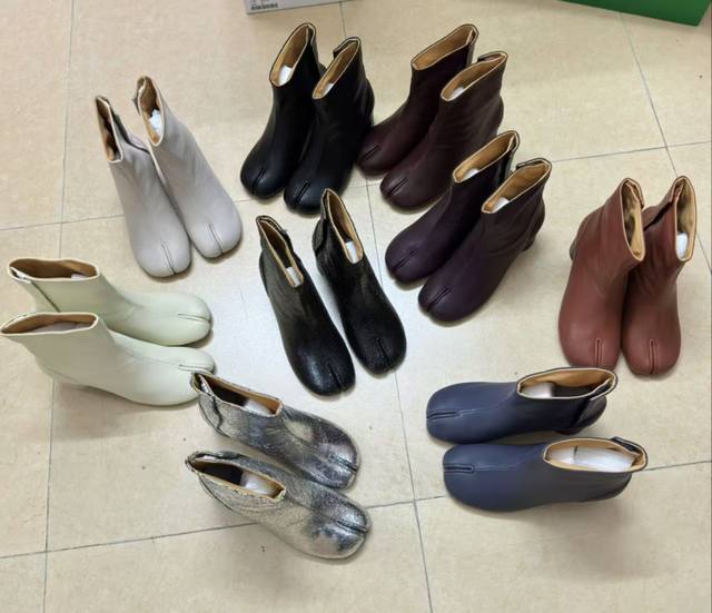 代购级别 Maison Margiela 玛吉拉mm6家tabi分趾鞋靴 独家新品最高版本买手代购1:1完美复刻分趾tabi靴 原版开模双层真皮鞋底 原版套楦鞋