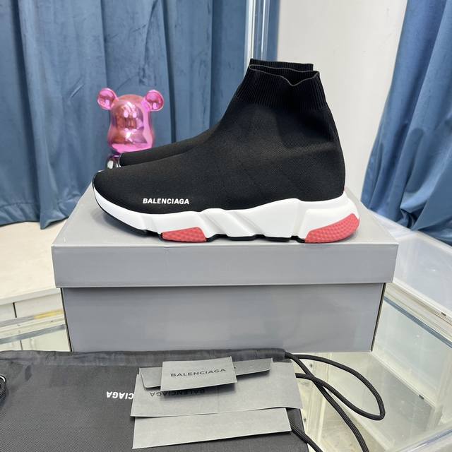 高版本 Balenciaga巴黎世家经典袜子鞋 复古休闲运动鞋 原版一比一做法、鞋面高密度飞织 独家组合大底、正品全套包装、码数：35-45