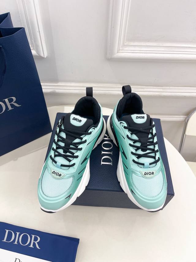 Dior 迪奥 252025 早春新款 顶级版本专柜主打新款 B44 Blade 网眼织物运动鞋休闲鞋 硬货上新代购级别！高级感十足！国内外博主刷爆的一款，复古