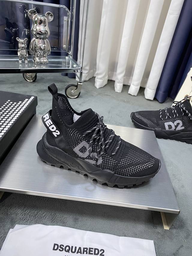 商品商标: Dsquared2 D2次方正码码数: 38-45商品材料: 鞋面原厂飞织拼接鞋面，网布内里羊垫脚，原版橡胶大底 每个细节都发挥到极致