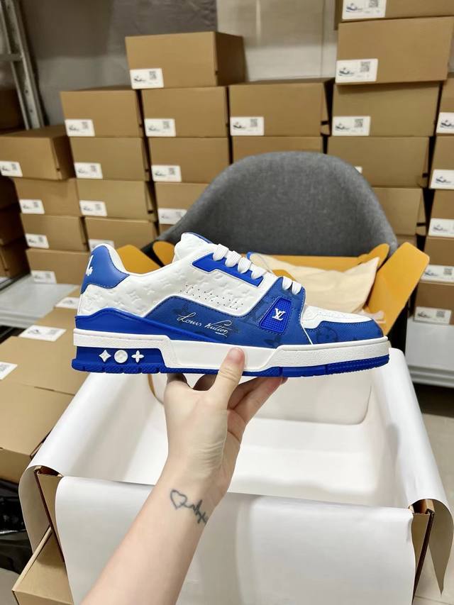 男码#东莞顶级代购版本 Lv Trainer 情侣限定系列休闲运动篮球鞋颜值担当 上脚帅炸，每个颜色都是巨巨巨好看！潮人必备单品原版订制压纹粒面小牛皮 非市面超