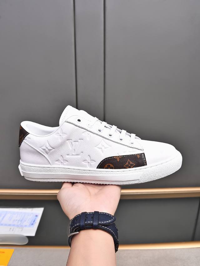主推款po 2024春款上新louis Vuitton 路登易威 Lv鞋面 Lv 进口头层牛皮压花内里进口羊皮内里 防滑耐磨大底 每一位男士的身份衬托，上脚大气