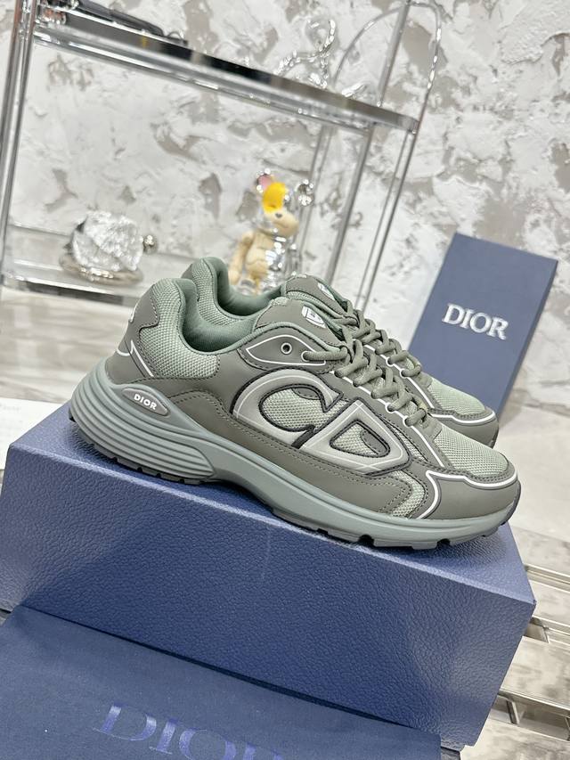 工厂价： 高版本Dior 迪奥最新配色b30系列 反光 老爹运动鞋原版8690购入开发 做货 全新b30运动鞋 顺应复古市场的趋势的 Dad Shoes风格鞋款
