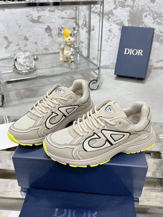 工厂价： 高版本Dior 迪奥最新配色b30系列 反光 老爹运动鞋原版8690购入开发 做货 全新b30运动鞋 顺应复古市场的趋势的 Dad Shoes风格鞋款