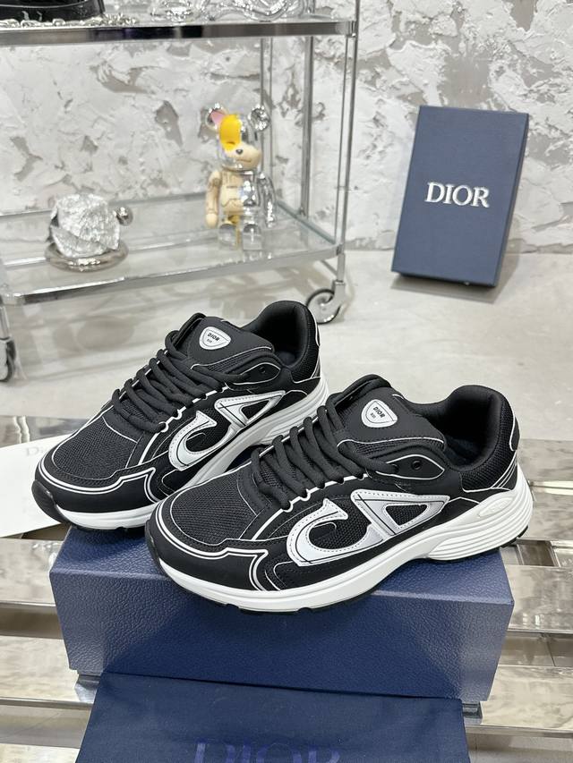 工厂价： 高版本Dior 迪奥最新配色b30系列 反光 老爹运动鞋原版8690购入开发 做货 全新b30运动鞋 顺应复古市场的趋势的 Dad Shoes风格鞋款