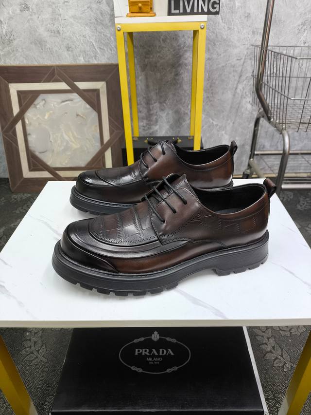 Prada-普拉达 高级感皮鞋，进口工艺原版牛皮材质，真皮内里 高档舒适，原版大底轻盈耐磨！纯手工制作，细节决定品质！38-44 Xh