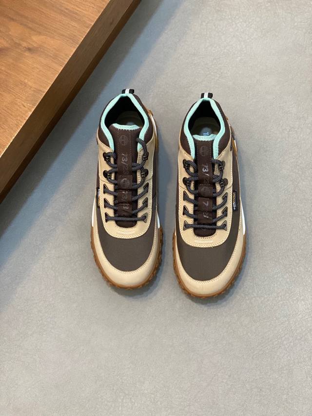 Timberland 天伯伦-高端品质 原单休闲运动鞋-鞋面：进口反绒小牛皮、磨砂小牛皮、品牌金属扣件、品牌帆布匹、鞋舌.后跟.品牌织带-内里：帆布内里-大底：