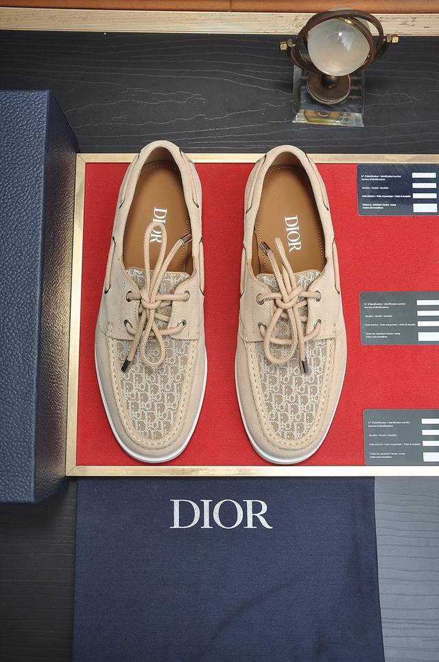出厂价 Dior 牛皮内里 迪奥高品质出厂，进口原版料，进口版原牛皮，牛皮内里，原版tpu大底，码数:38-44