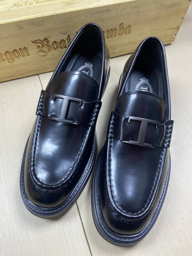 原版开发 Tods托德斯休闲皮鞋 套脚鞋 专柜新款同步 精致手工缝线 做工细节堪比专柜 鞋面进口开边珠牛皮 定制牛皮内里 Cpu耐磨大底 39-44现货齐码 3