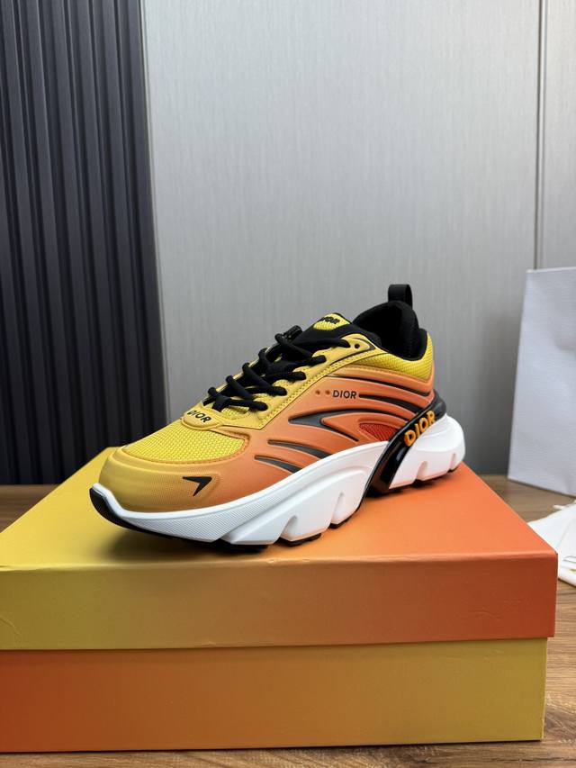 工厂价顶级品质Dior X Levis Hamilton 2025早春联名情侣款休闲运动 跑步鞋 老爹鞋明星款2025主推爆品 汉密尔顿xdior胶囊系列 F1