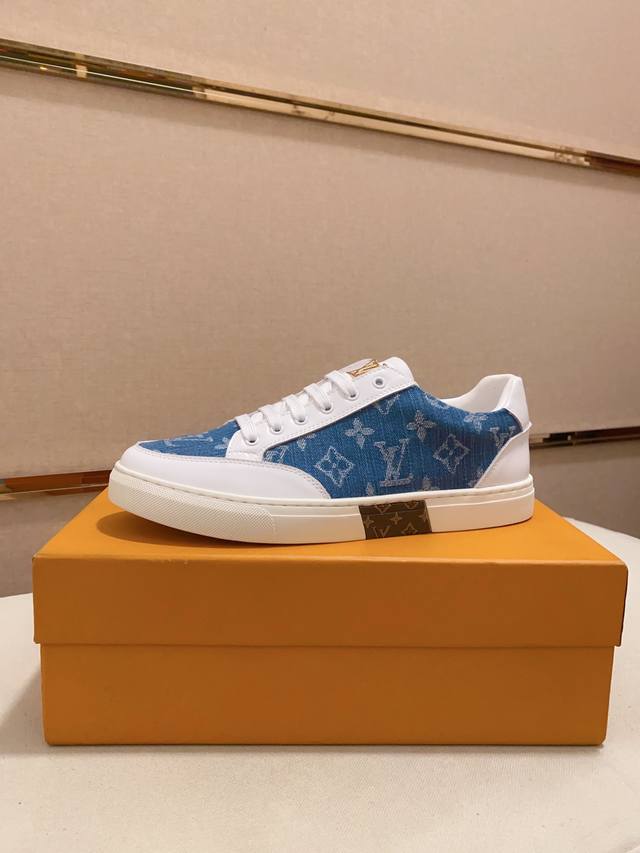 工厂价 Louis Vuitton 路易威登 Lv 新款专柜同步发售，鞋面意大利进口头层牛皮，全进口羊皮内里，完全1比1复刻，鞋底：原厂特供原版底，独家活动成型