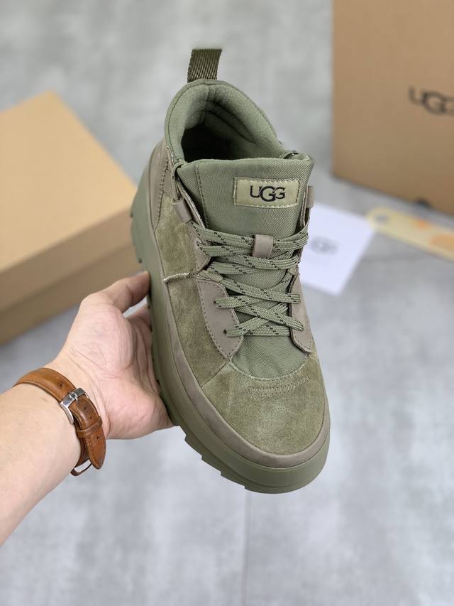 工厂价 实价 情侣款 真羊毛 Ugg 爆款男鞋官方网同步正品品质不是一般市场仿货可比拟的鞋面为进口意大利磨砂牛皮，内里：垫脚级真羊毛只有a级才能显效果 手感柔滑