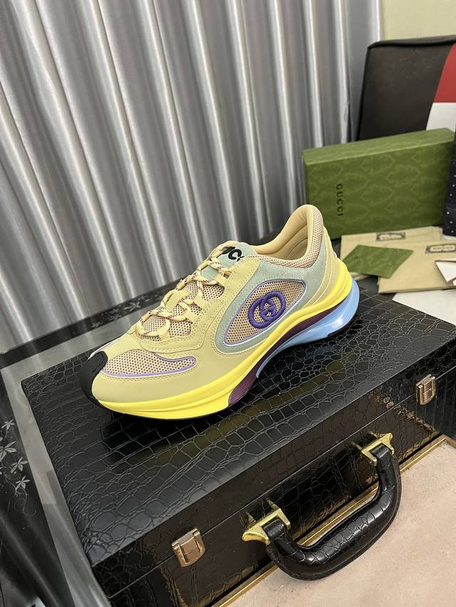 出厂价： Gucci古奇老爹鞋，原单顶级版，原版套楦1:1复刻，5D打印彩图搭配，独家原版材质，原版一致的tpupu 发泡组合大底细节完美复刻，最新ver时尚老