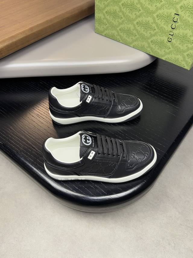 Gucci 古驰-高端品质 原单休闲运动鞋-鞋面：纳帕小牛皮、空压品牌图腾、鞋舌丝印品牌图腾-内里：水染牛皮-大底：超轻tpr 橡胶；双色成型大底-超高品控 做