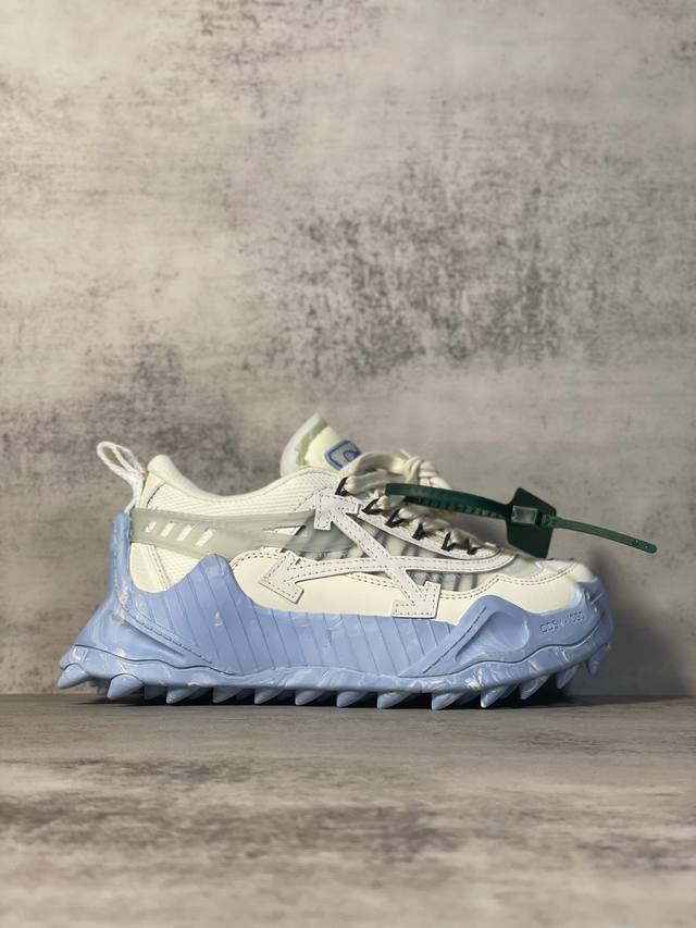 现货 S版本 Off-White Odsy -1000运动鞋 高端产物 原鞋购入细节拉满S版本 -通货版本 5个细节点区分①S版本是由全新磨具5层大底组合而成-