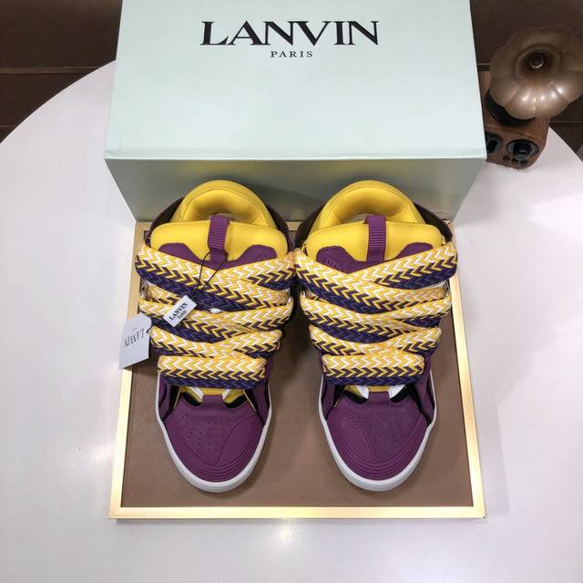 工厂 Lanvin浪凡 最新系带时尚休闲情侣板鞋 高品质clay情侣系列 当季最新潮品 众多博主纷纷种草 入购原版开模定制 鞋面和大底马克线串线缝制不封边工艺