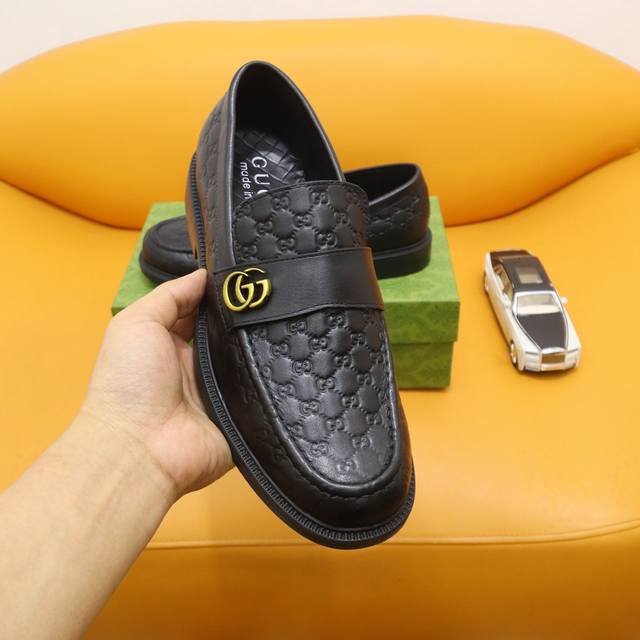 工厂价： 官网爆款gucci 古奇 高版本～”青年正装商务皮鞋 潮人风 男士2024专柜同步发售，夏季男鞋 意大利进口原版品牌精选头层意大利牛皮 羊皮内里 拒绝