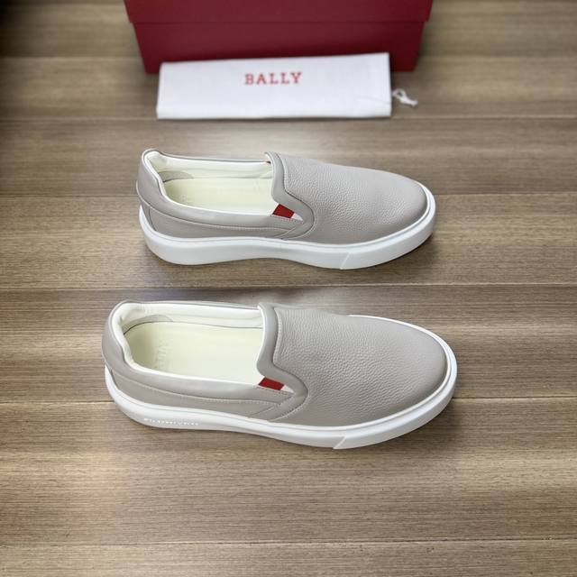 Bally 巴利-高端品质 原单-鞋面：纳帕小牛皮、摔纹小牛皮、鞋口品牌松紧-内里：水染牛皮-大底：超轻tpu发泡 Xl ；成型大底-超高品控 做工精细：凸显