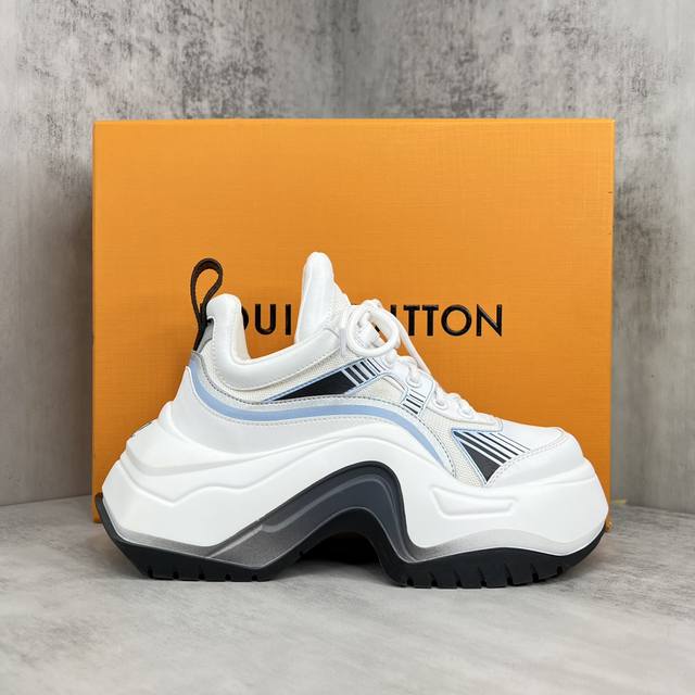 新款上架louis Vuitton路易威登archlight最新未来战士老爹鞋 拱桥运动鞋 太空鞋原版购入开发 做货 最新颜色持续更新 专柜一鞋难求 上脚非常舒