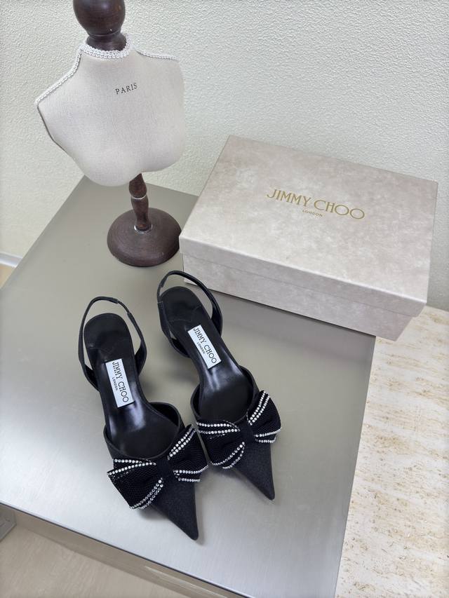 猫跟 尖头蝴蝶结25 配饰 系列 JimmyChooCollins Store 黑色 Jimmy Choo 亮片 系列经典之作 最近好多宝宝来到Collins