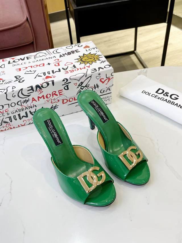Dolce&Gabbana杜家新款，九色可选，码数35-42，出厂价 ，真皮底