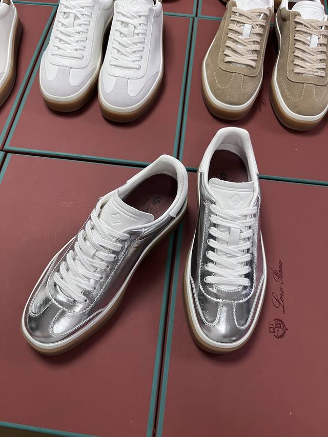 LP新品发售Loro Piana 官网同款针织拖鞋｜采用 Wish 超软牛皮面料制作｜鞋面采用超柔牛皮面料制作工艺｜内里垫脚羊皮，中底羊皮，全方位一比一复原专柜