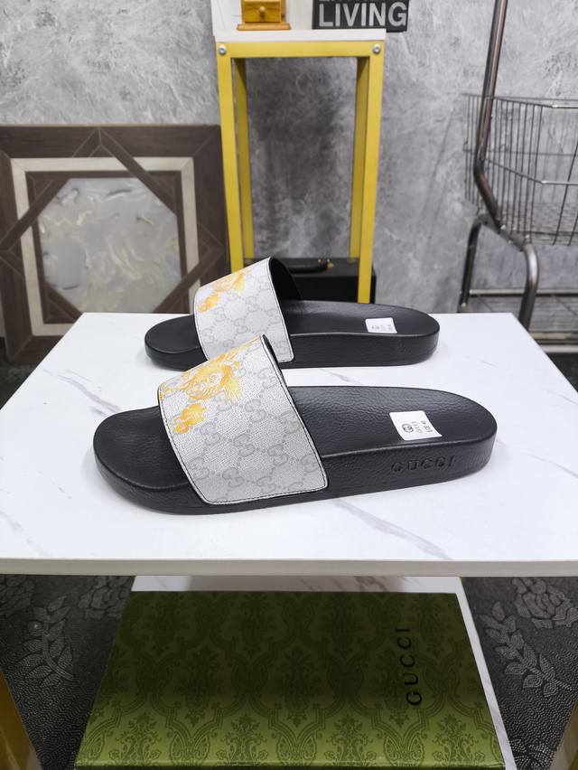 实价 情侣款 GUCCI-古奇 百搭休闲拖鞋，进口原版材质，羊皮内里 高档舒适，原版大底轻盈耐磨！纯手工制作，细节决定品质！37-44 35.36.46.47定