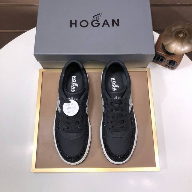 工厂 HOGAN 霍根 最新高版本男鞋，欢迎1:1对比，香港专柜休闲鞋，专柜品质，支持验货，优质做工，鞋面采用意大利进口胎牛皮拼接，进口毛巾内里，原版时尚运动大