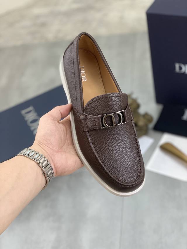 工厂价 实价 高版本 Dior 迪奥 原版1:1复刻！顶级意大利代购！男士商务休闲皮鞋，鞋面原版进口小牛皮，极致质感，绅士风范，内里进口水染牛皮，顶级意大利橡胶