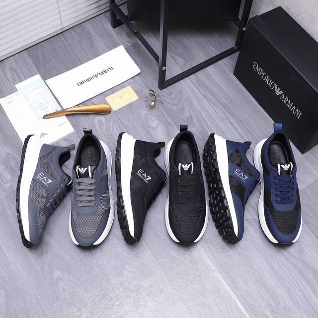 商品商标：Armani 阿玛尼 休闲鞋正码码数: 38-45商品材料：精选牛皮拼接网面 网内里 牛皮鞋垫 橡胶大底