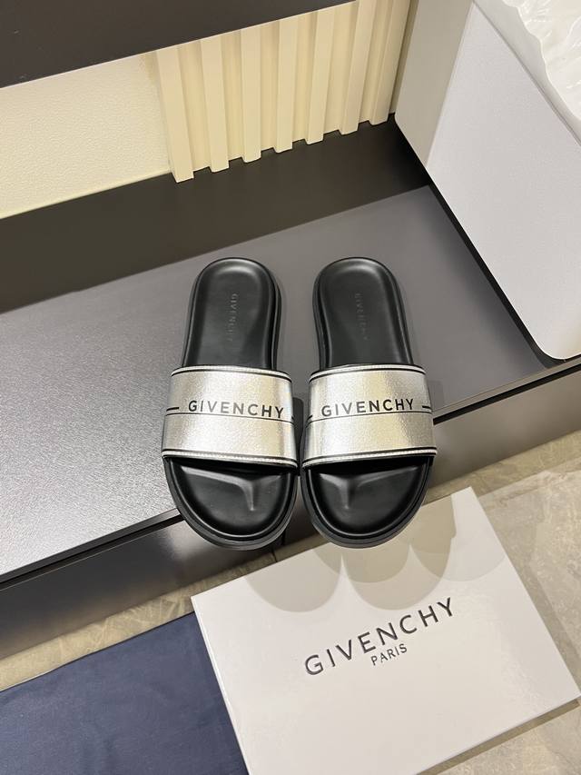 GIVENCH*纪梵* 进口头层牛皮，高端1:1开模定制，原版升级版大底，更轻便，防滑。最高版本高品质精品， 夏季必入！Size：男38-45