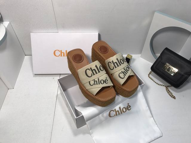 出厂价： CHLOE 克洛伊 专柜 秋冬新款 最高限定专柜上新 九色发售 克洛厚底拖鞋◆ 原标 原盒 正确版本◆ 原版3D数控logo◆ 定制交叉鞋面◆ 原版橡