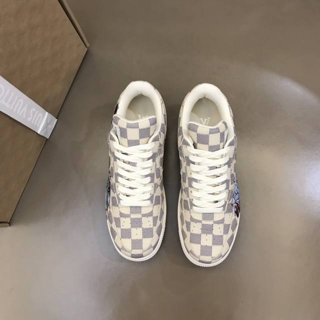 OUIS *UITTO* x OFF-WHITE x Nike 三方联名！潮酷男士休闲运动鞋，配色无敌，设计思路基本上是延续 THE TEN 的风格，Swoos