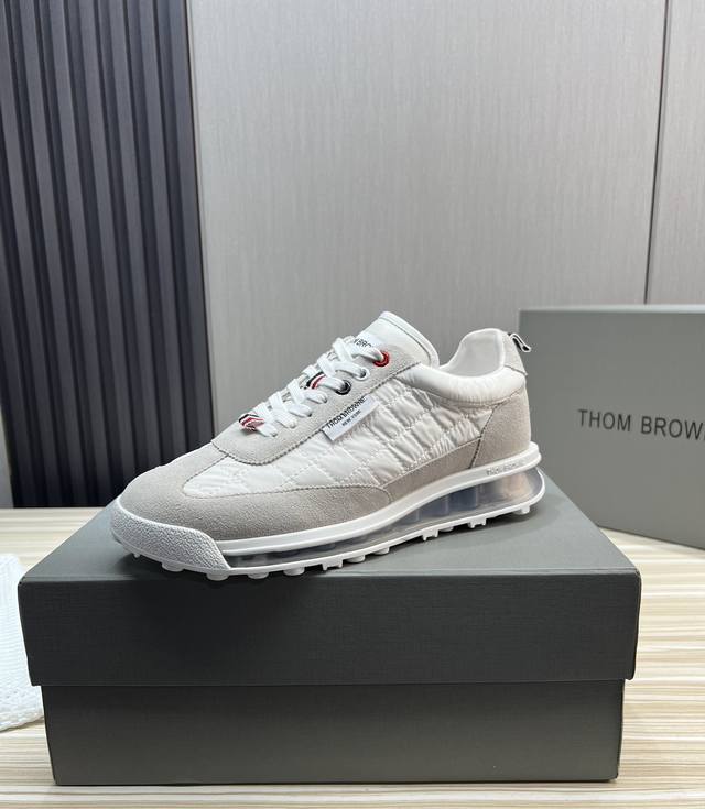 工厂价 Thom browne.TB汤姆.男士官网最新爆款热卖原版1:1出货常年有货男士时尚潮牌休闲板鞋牛皮拼电绣面料+牛皮内里＋定制原版气垫大底Size:38