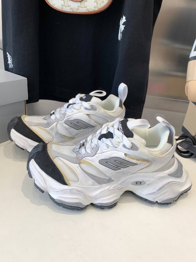 出厂价 巴黎5XL 正确版Balenciaga巴黎世家CARGO 23ss 走秀款 做旧工艺采用手工制作完成，每款鞋的做旧程度、擦破大小及范围具有一定的差异性，
