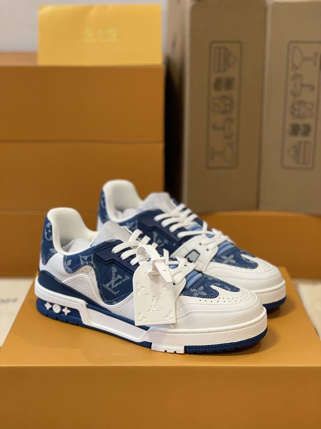顶级版本 情侣款上线 35-40 39-44 45.46 款号1A9IQ5 路易威登男装艺术总监 Virgil Abloh 与日本街头时尚大师 Nigo 再度携