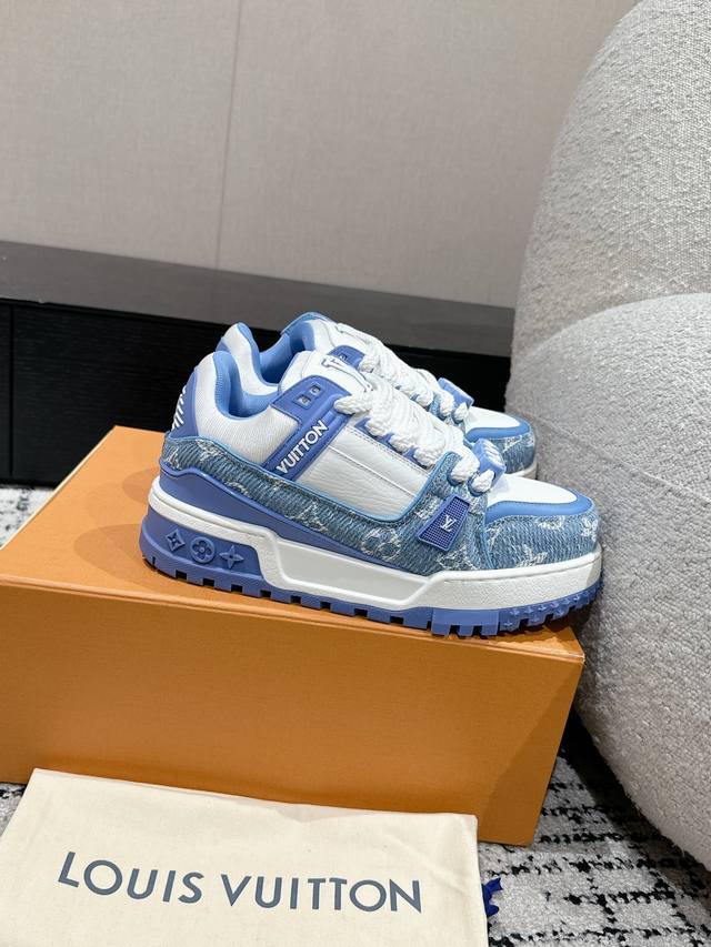 顶级版本LV路易威登 驴牌 25 TRAINER MAXI 胖丁系列 面包 厚底 滑板 休闲 运动鞋 原版购入开发 做货 可爱胖trainer，来闭着眼睛买的款