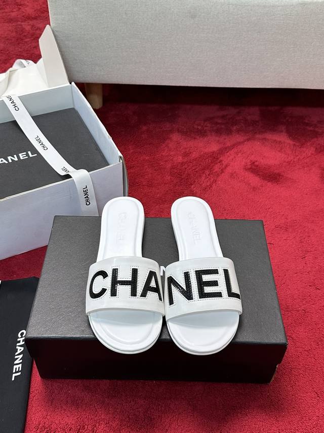 厂价 CHANE*｜小香24P新品针织双C平底拖鞋夏天一定要入的凉拖系列鞋面采用原版定制材质内里垫脚是丝绸羊皮意大利进口牛皮大底码数：35-39 40 41定制