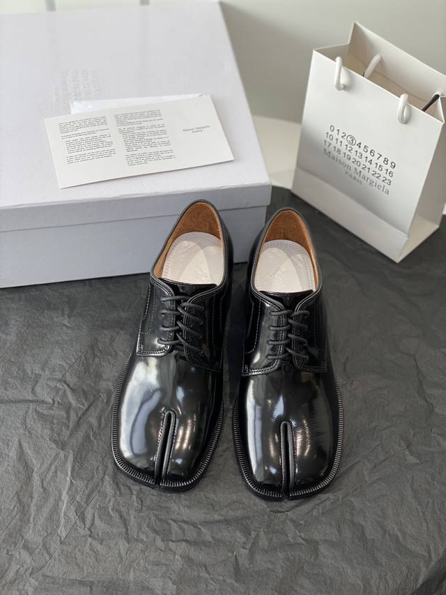 出厂价: 高定款！Maison Margiela MM6分趾鞋 Tabi 意产植鞣羊皮！欢迎对比 真正的原版大底！Size:35-40
