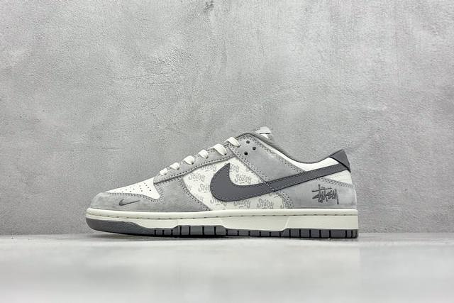 現貨 放店私Nike SB Dunk Low x Stussy 白灰小钩纯原大厂出品 极力推荐原装头层材料 独家版型蒸餾加工帶來的是更好的视觉和脚感体验大厂纯原