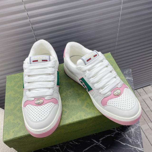 Gucci 最新情侣款网眼运动鞋；休闲鞋；小脏鞋 ZP开发纯原版本；金属双G水晶圆柱形标；Gucci原版纹织带 原版钢印牛皮面料，原版毛巾布里细腻柔软更舒适透气