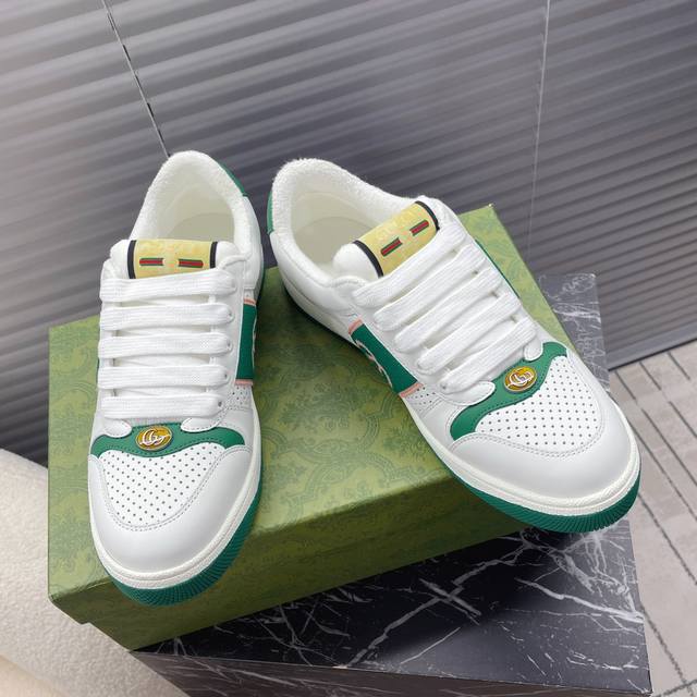 Gucci 最新情侣款网眼运动鞋；休闲鞋；小脏鞋 ZP开发纯原版本；金属双G水晶圆柱形标；Gucci原版纹织带 原版钢印牛皮面料，原版毛巾布里细腻柔软更舒适透气