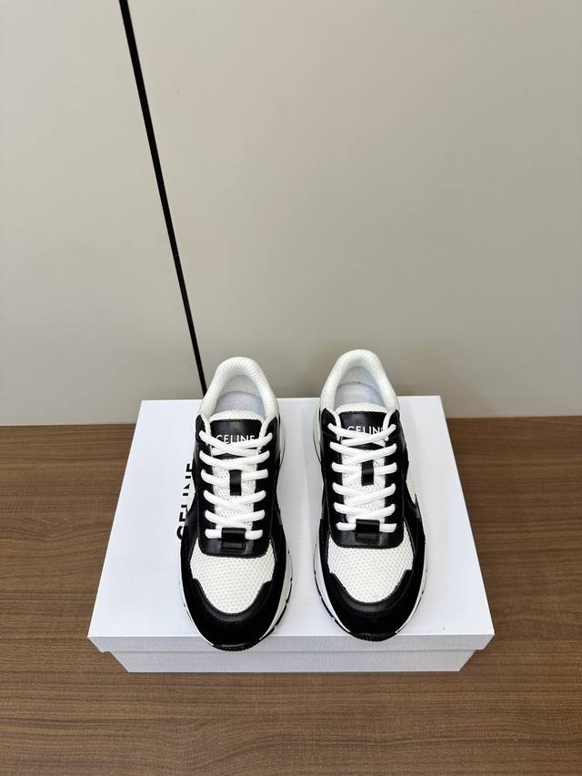 CELINE RUNNER 思琳CR-03运动鞋 购入原版1比1开发鞋舌和鞋后帮饰有CELINE标志运动鞋侧面凹印 CR-03字样鞋后帮和侧面压印CELINE标