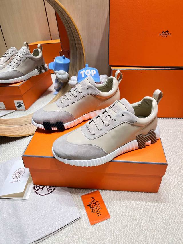 出厂价：女 男款+20 顶级版本 地摊货绕道 Hermes 爱马仕情侣款运动鞋 支持退换 原单鞋 市场顶级品质 轻质材料 柔软舒适高端定制 原版大底鞋面：进口羊