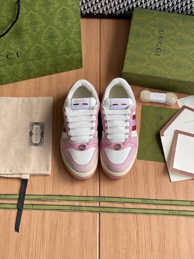 Gucci 新款版鞋整双鞋子采购Zp开发打造，全部定制材料，独家开模大底，细节全部对版出货，连包装也做到跟正品一样。码数:女：35-40 男39-44