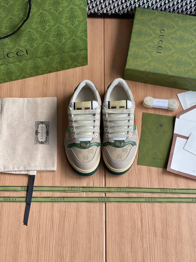 Gucci 新款版鞋整双鞋子采购Zp开发打造，全部定制材料，独家开模大底，细节全部对版出货，连包装也做到跟正品一样。码数:女：35-40 男39-44