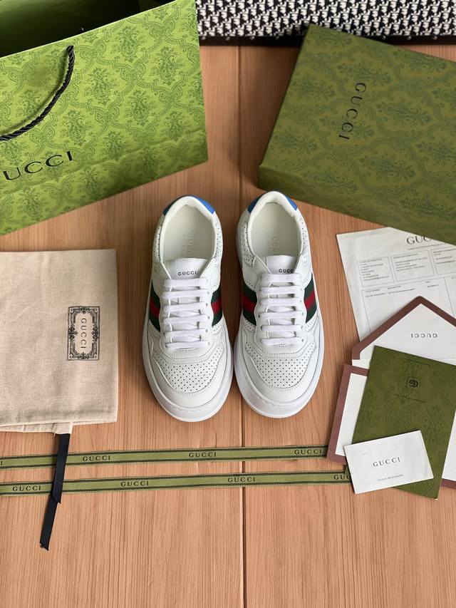 Gucci 饼干鞋整双鞋子采购Zp开发打造，全部定制材料，独家开模大底，细节全部对版出货，连包装也做到跟正品一样。码数:女：35-40 男39-44