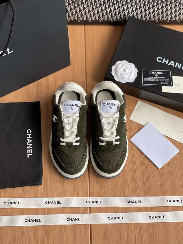 CHANEL香奈儿整双鞋子采购Zp开发打造，全部定制材料，独家开模大底，细节全部对版出货，连包装也做到跟正品一样。码数:35-40