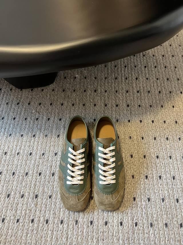 代购级小众 Dries Van Noten DVN 复古德训鞋dvn的德训鞋也太美了吧 dries 总会给我带来惊喜 Dries Van Noten 2024春